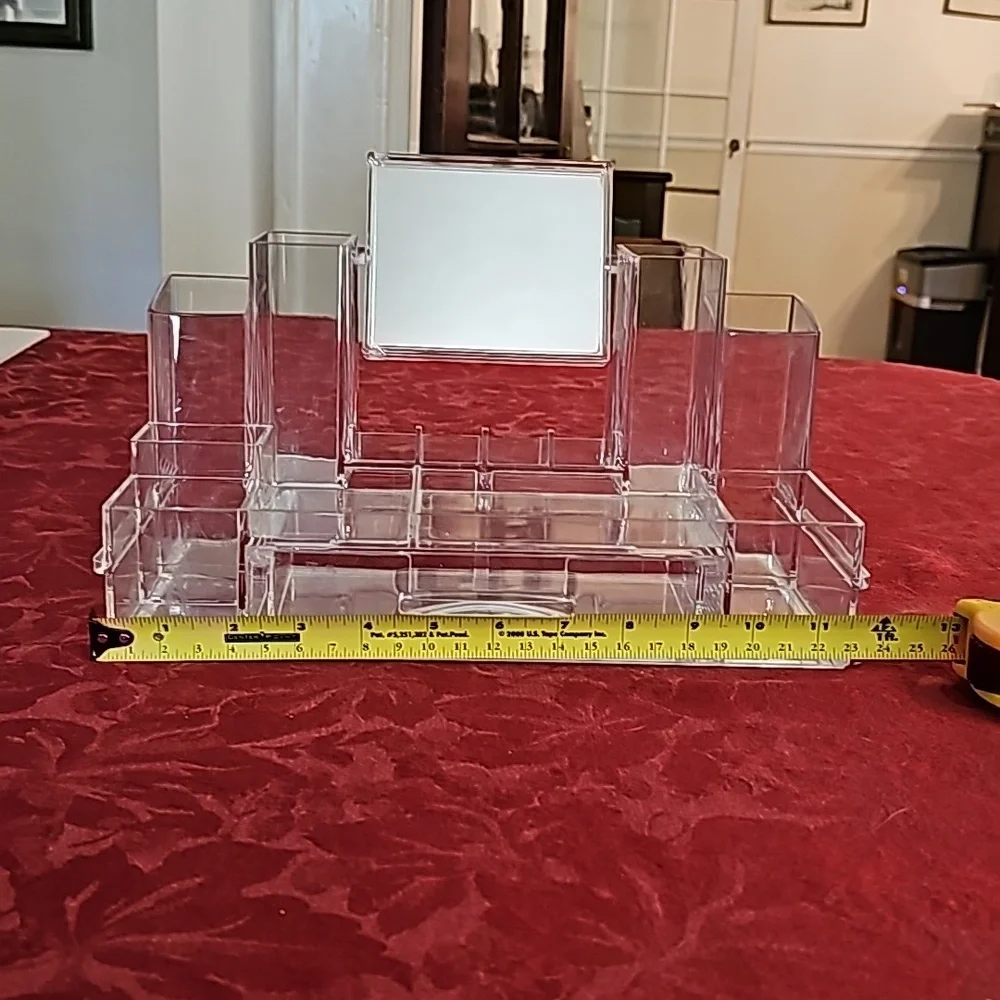 Makeup stand organizer